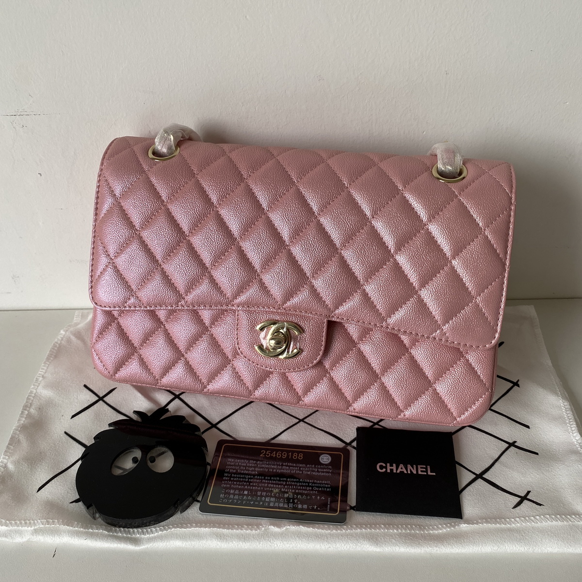 A1112, Chanel Classic Handbag & Cross Body Bag, Iridescent Grained Calfskin