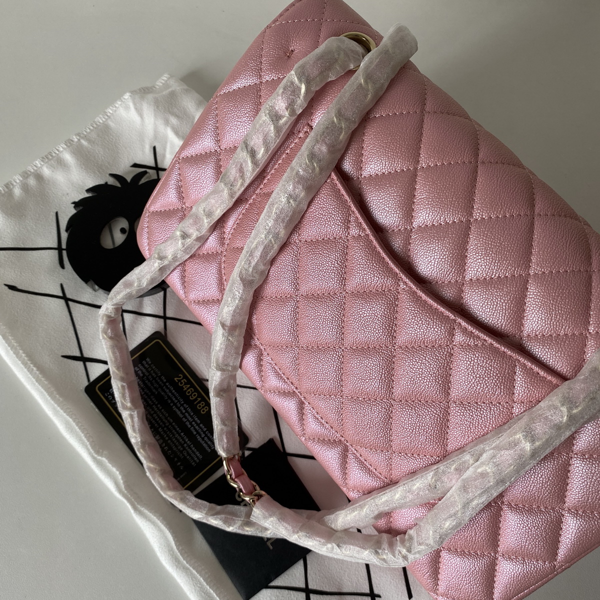 A1112, Chanel Classic Handbag & Cross Body Bag, Iridescent Grained Calfskin