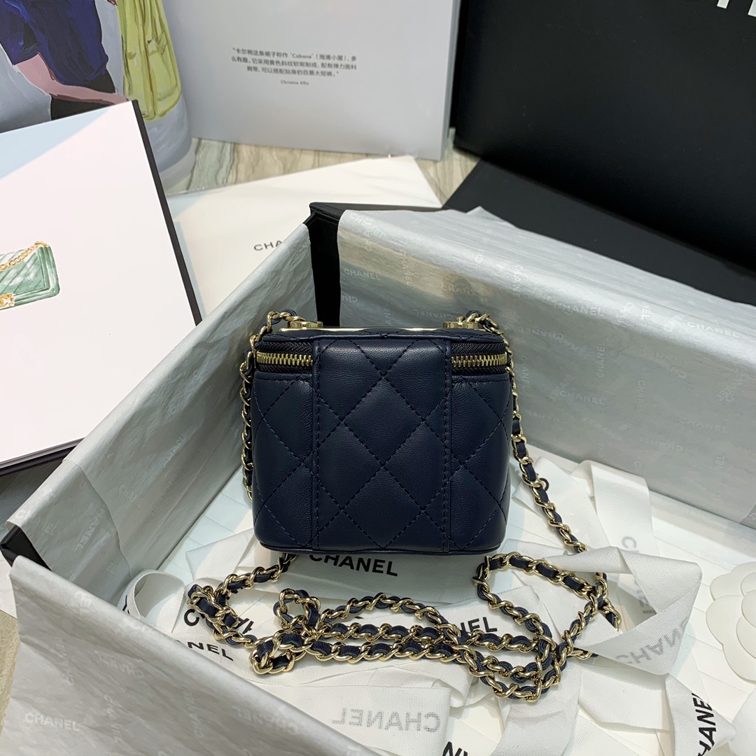 AP1473 mini vanity with chain, Lambskin & Gold-Tone Metal, CHANEL BAGS