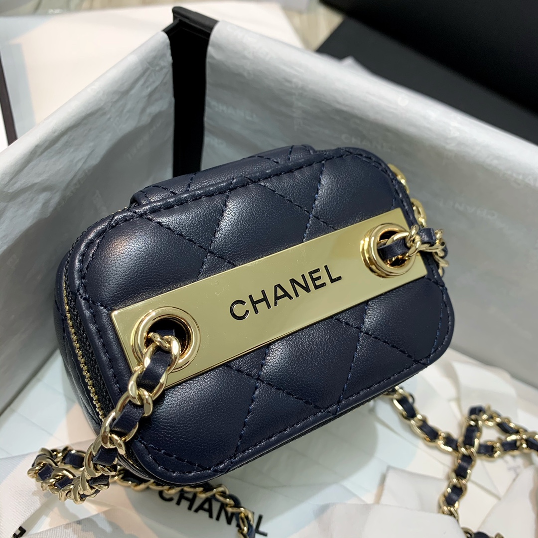 AP1473 mini vanity with chain, Lambskin & Gold-Tone Metal, CHANEL BAGS