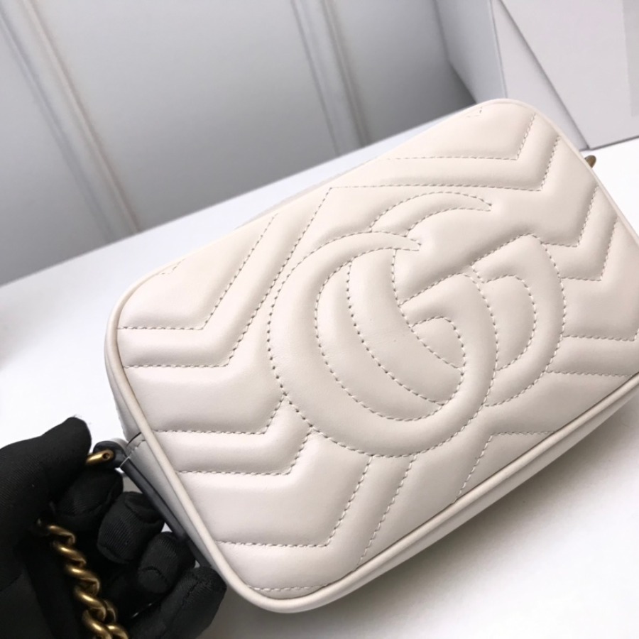 448065 GG Marmont matelassé mini bag