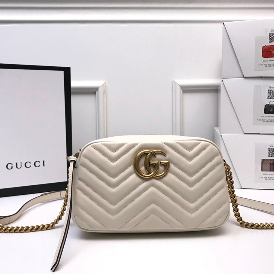 447632 GG Marmont matelassé shoulder bag, Gucci Handbag