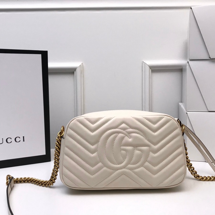 447632 GG Marmont matelassé shoulder bag, Gucci Handbag