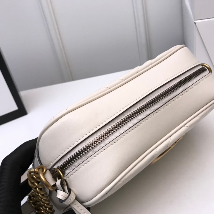 447632 GG Marmont matelassé shoulder bag, Gucci Handbag