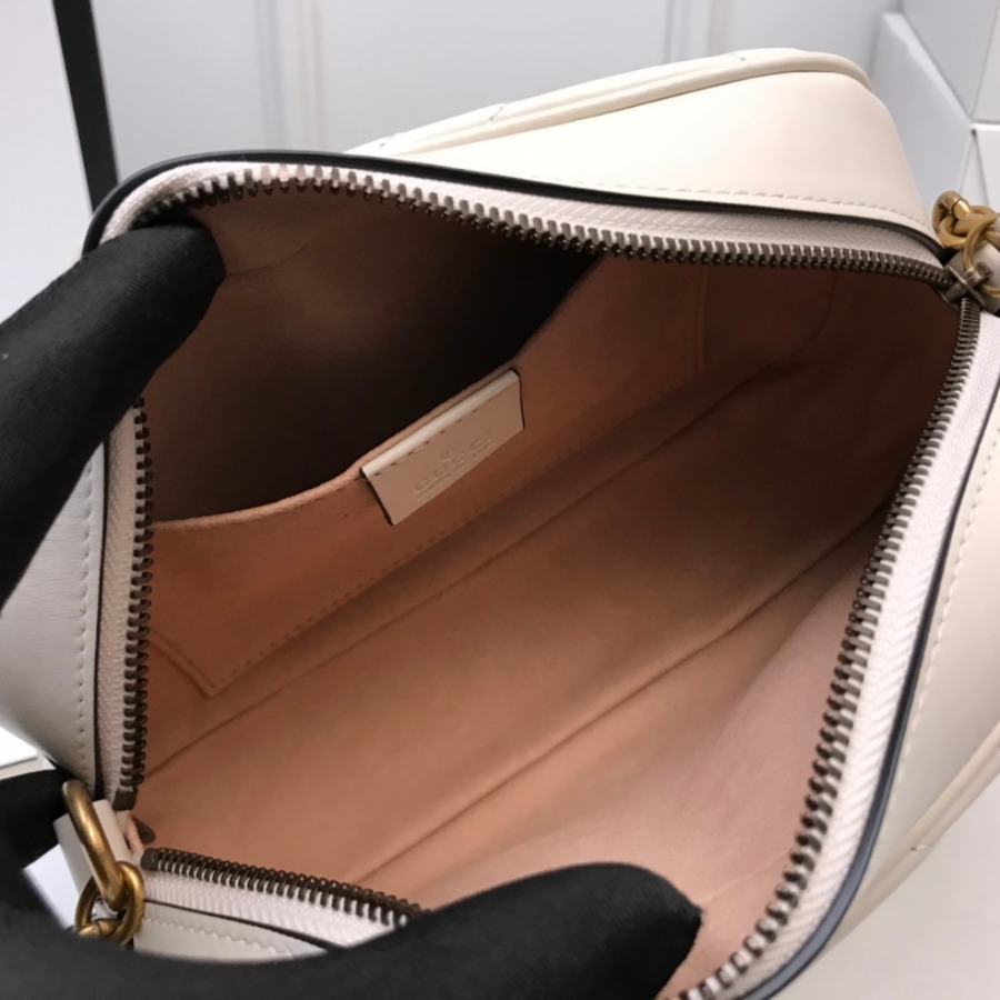 447632 GG Marmont matelassé shoulder bag, Gucci Handbag