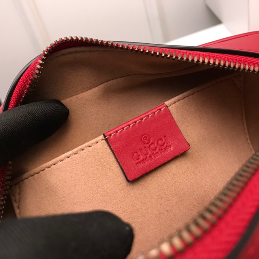 447632 GG Marmont matelassé shoulder bag, Gucci Handbag