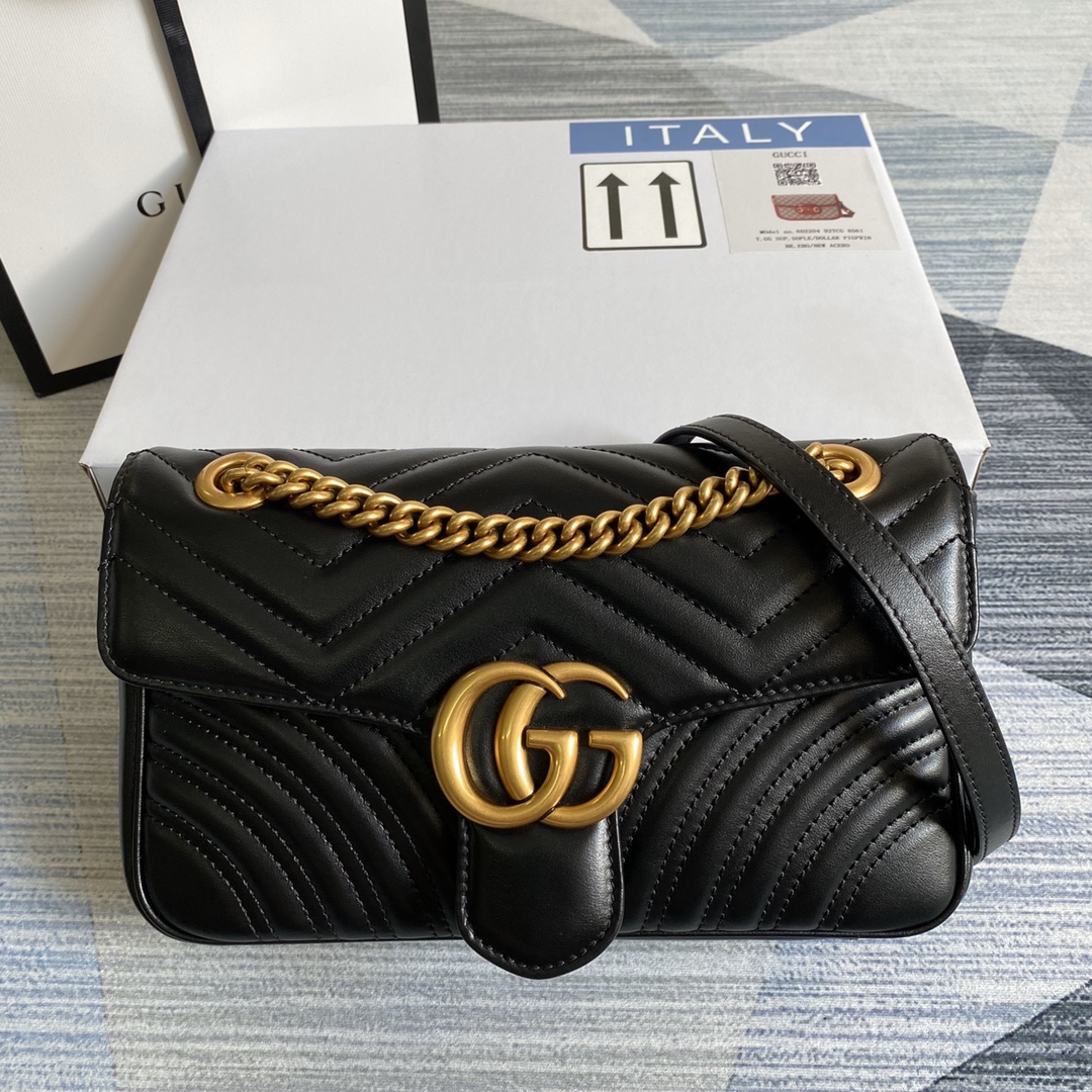 443497 GG Marmont small matelassé shoulder bag, GUCCI SHOULDER BAGS FOR WOMEN