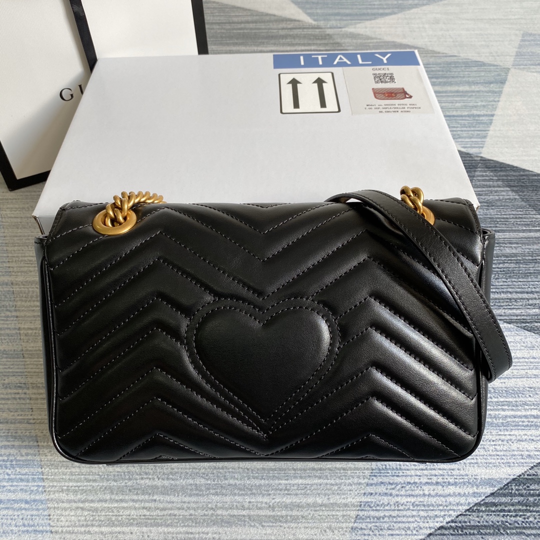 443497 GG Marmont small matelassé shoulder bag, GUCCI SHOULDER BAGS FOR WOMEN