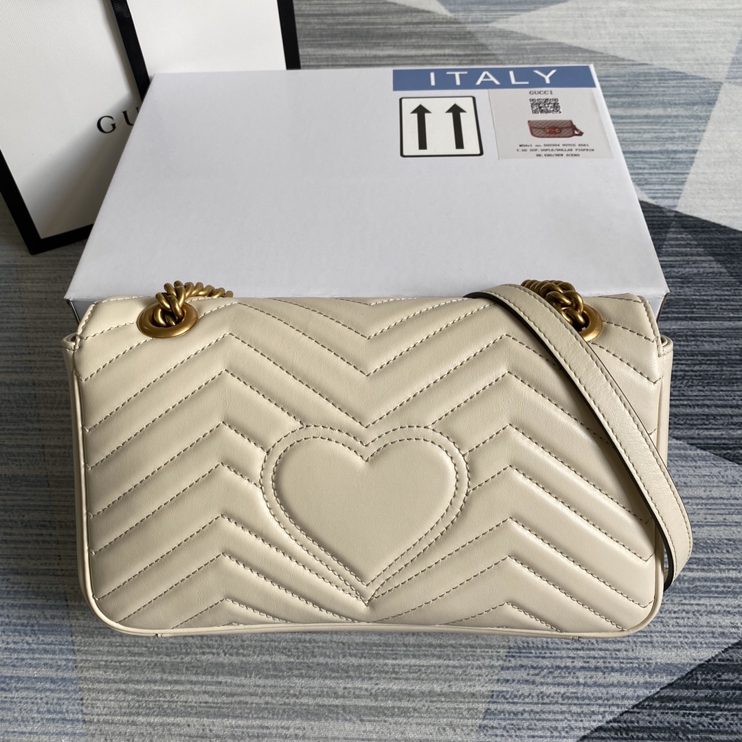 443497 GG Marmont small matelassé shoulder bag, GUCCI SHOULDER BAGS FOR WOMEN