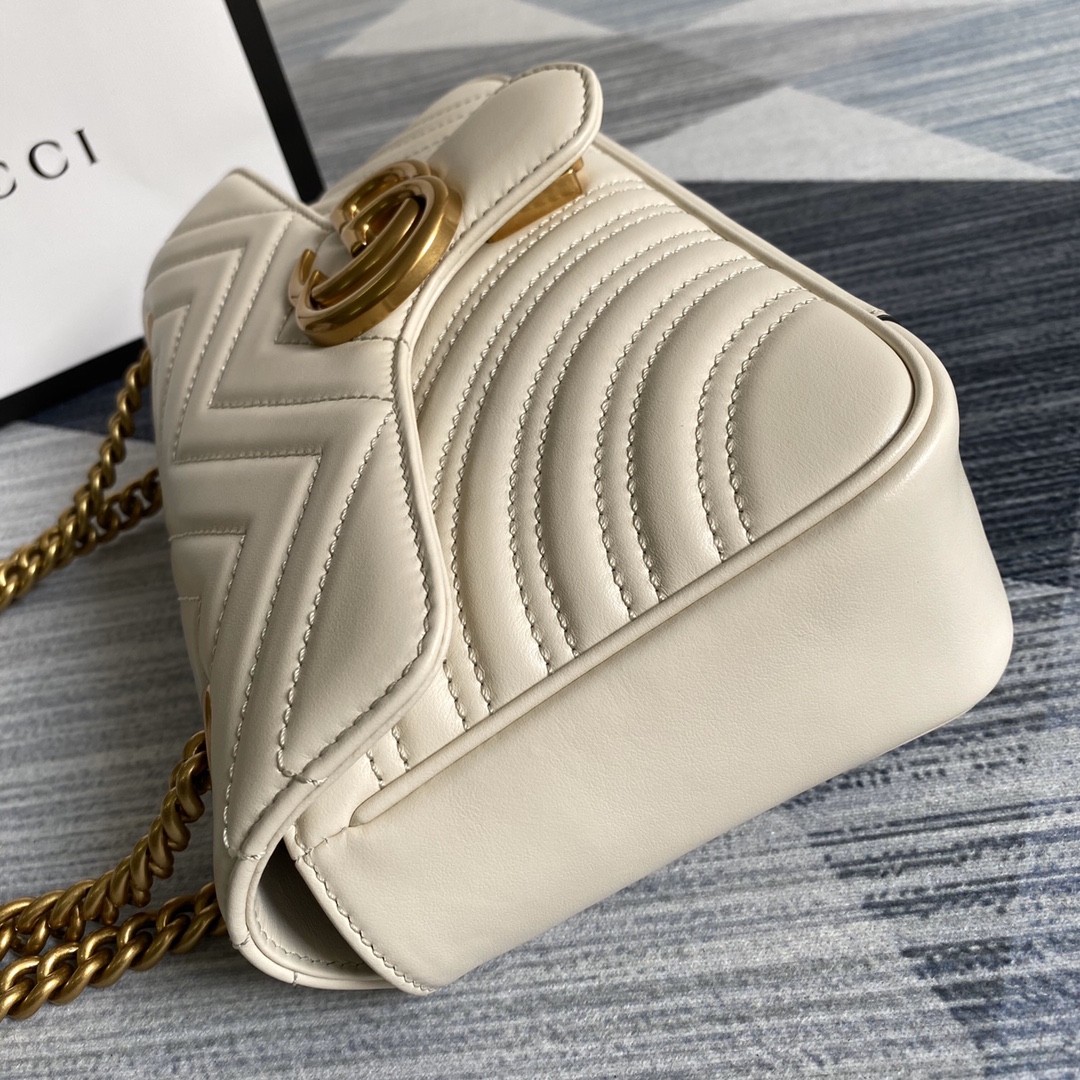 443497 GG Marmont small matelassé shoulder bag, GUCCI SHOULDER BAGS FOR WOMEN