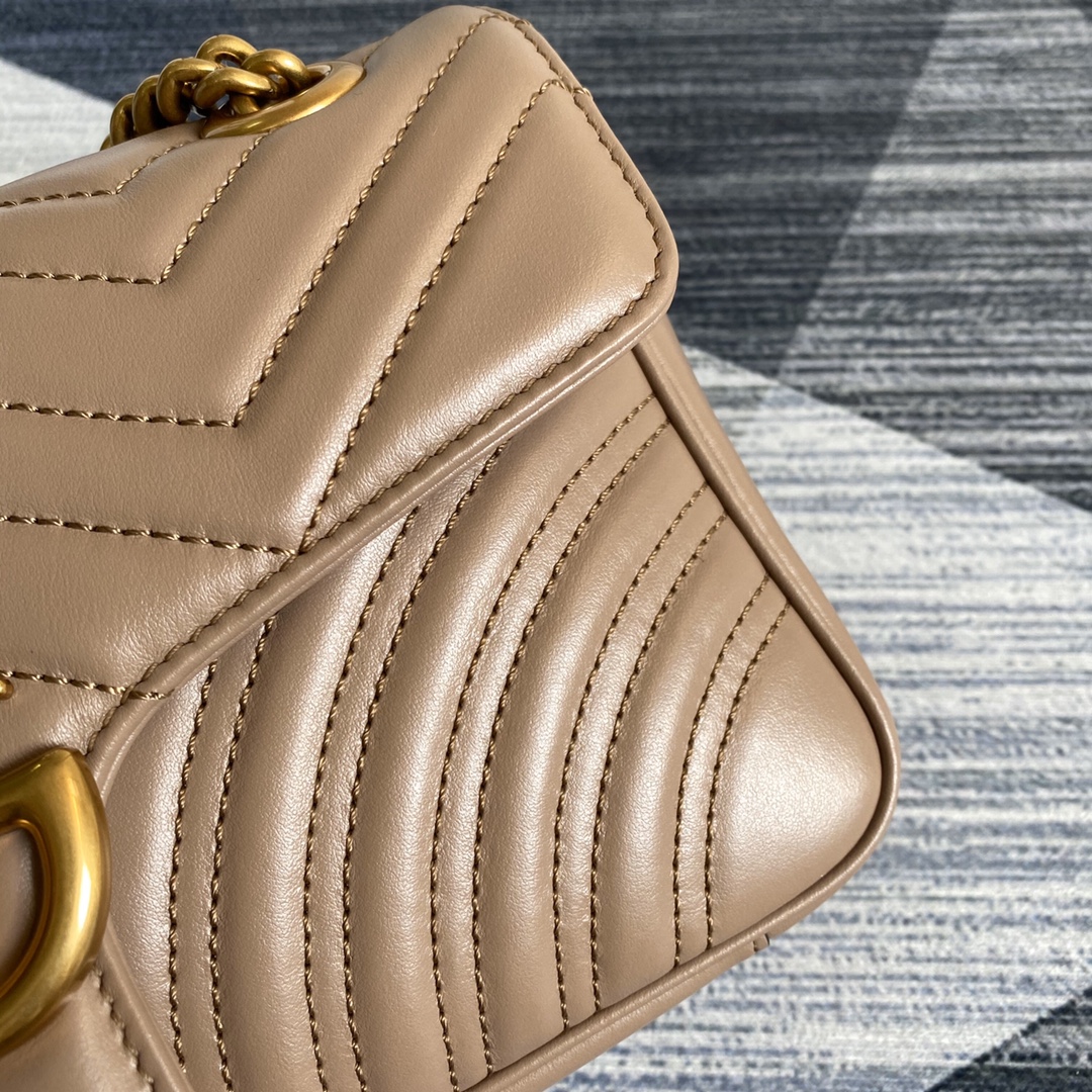 443497 GG Marmont small matelassé shoulder bag, GUCCI SHOULDER BAGS FOR WOMEN