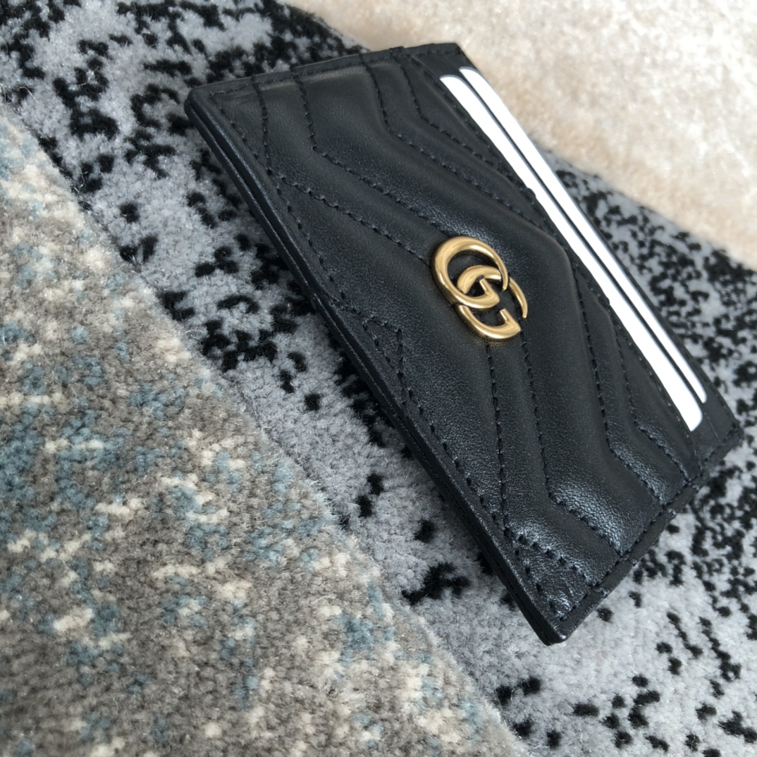 ‎443127 Gucci Signature leather card case