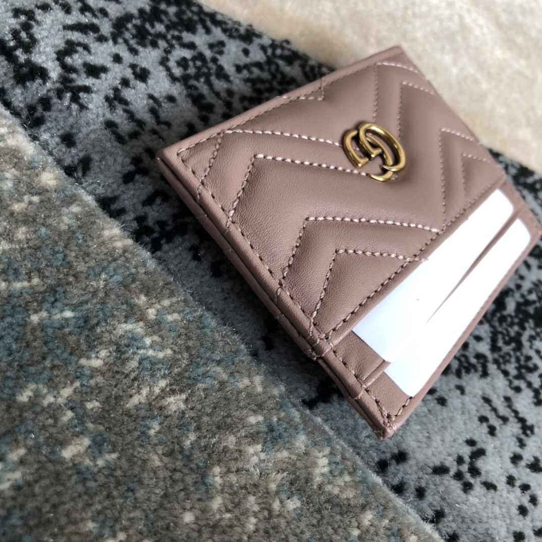 ‎443127 Gucci Signature leather card case