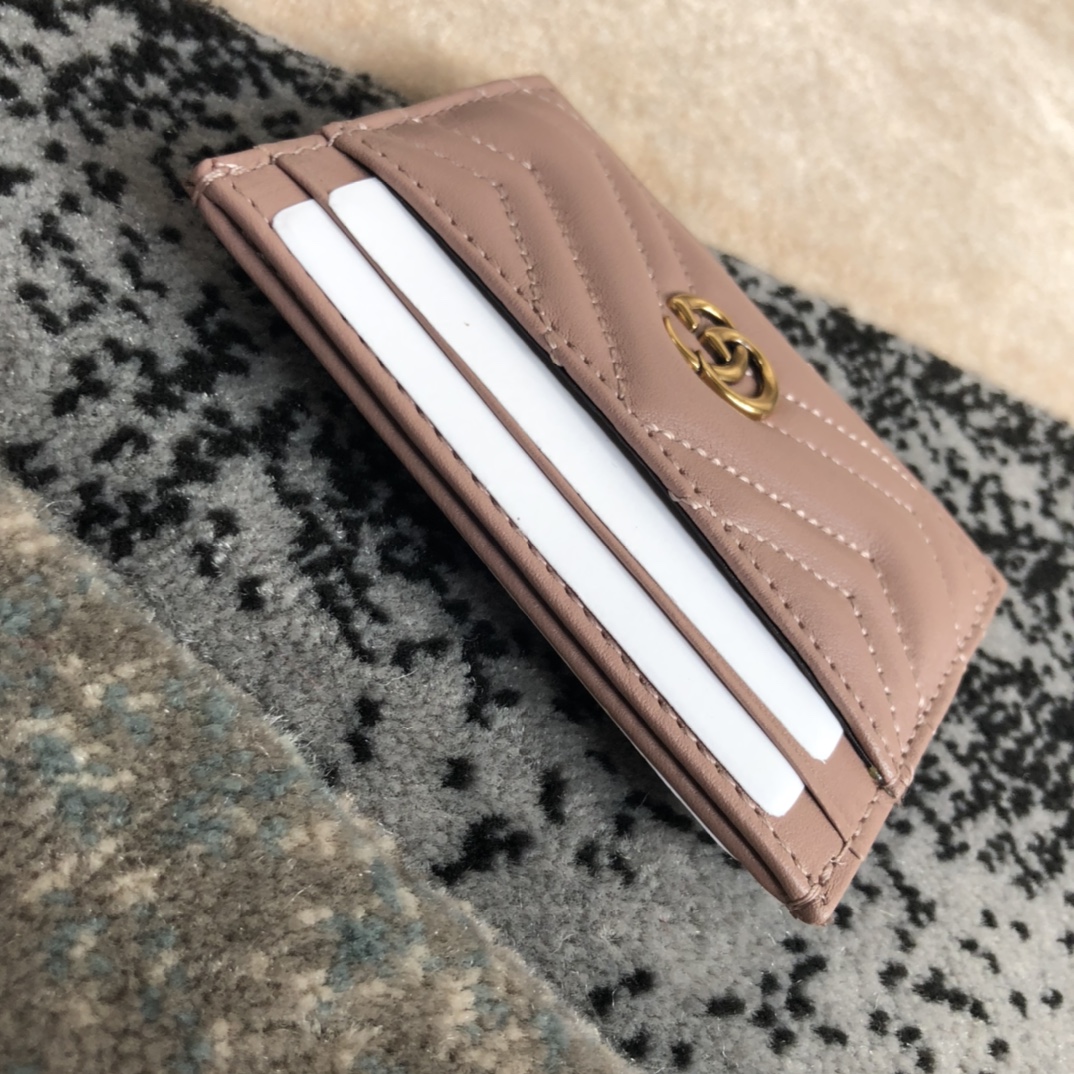 ‎443127 Gucci Signature leather card case