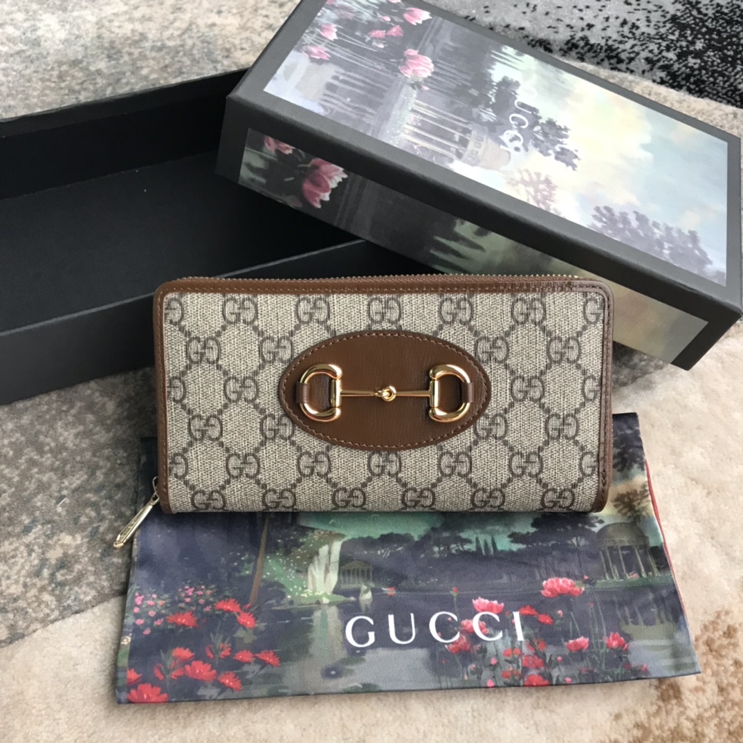 621889 Gucci Horsebit 1955 zip around wallet