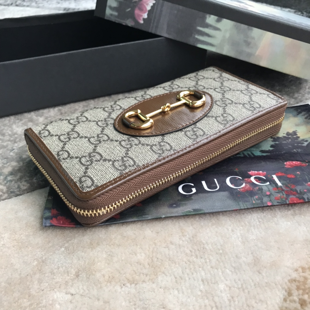 621889 Gucci Horsebit 1955 zip around wallet