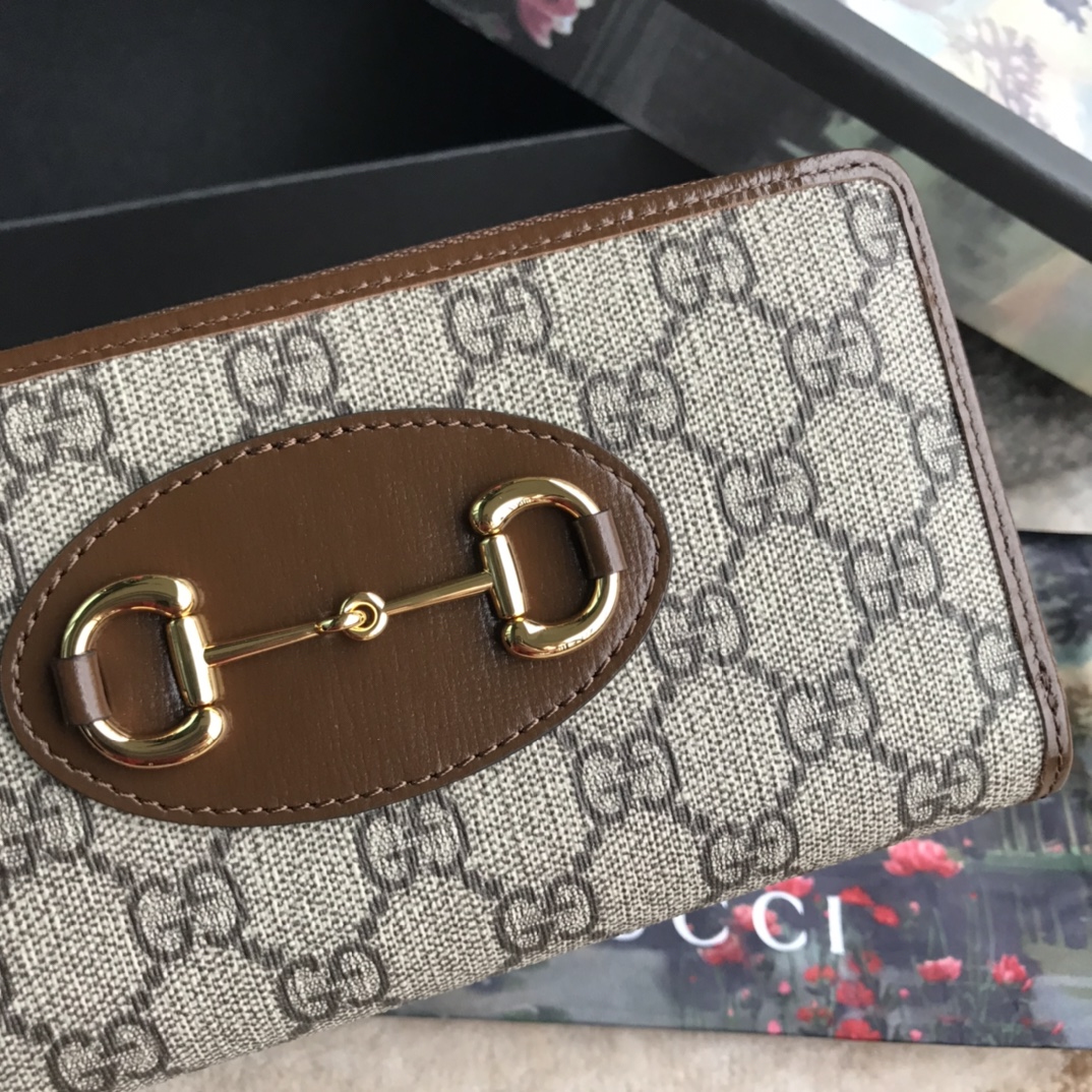 621889 Gucci Horsebit 1955 zip around wallet