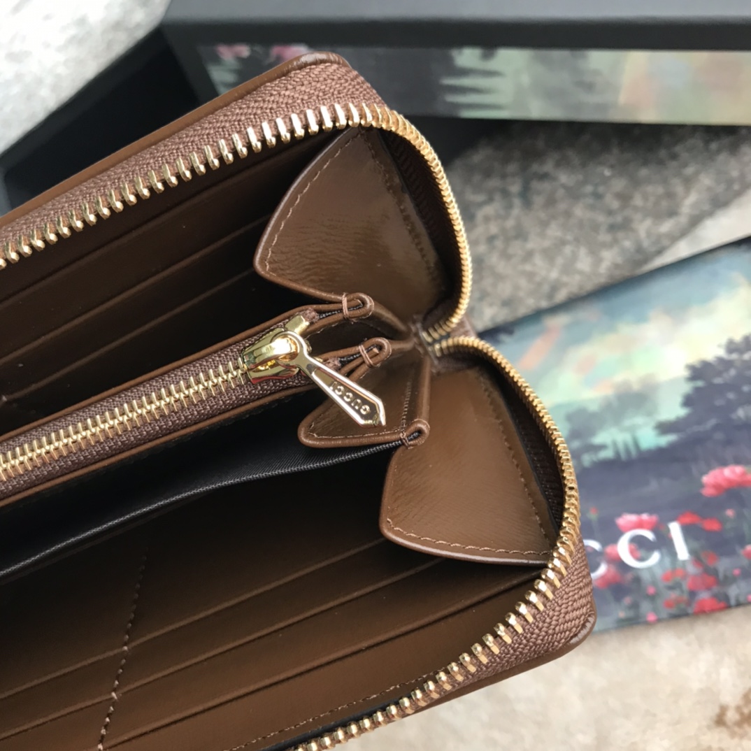 621889 Gucci Horsebit 1955 zip around wallet