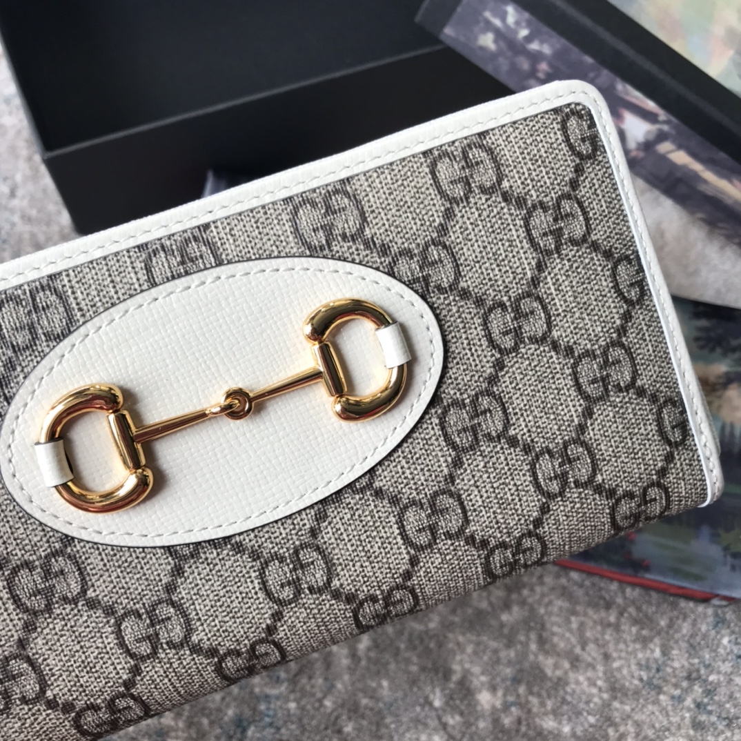 621889 Gucci Horsebit 1955 zip around wallet