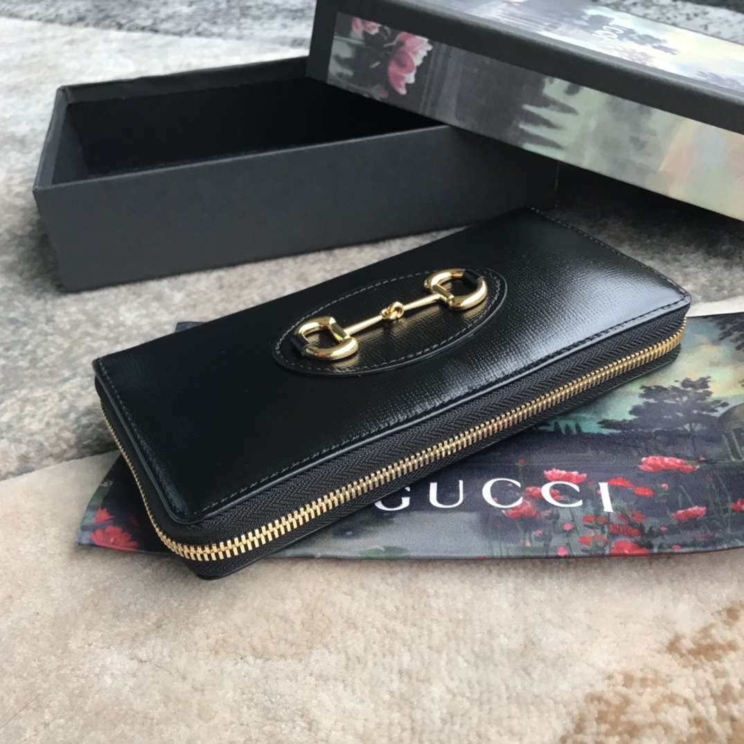 621889 Gucci Horsebit 1955 zip around wallet