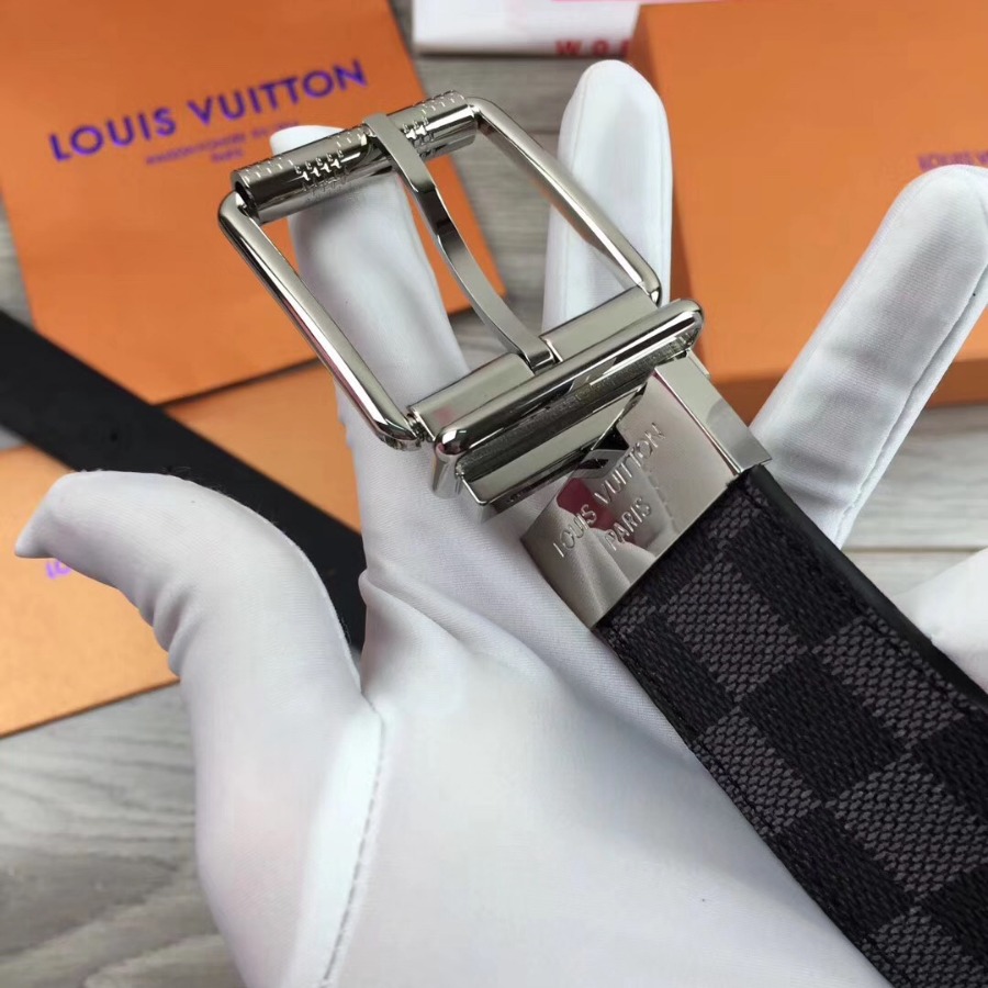 Louis Vuitton LV belts 40MM