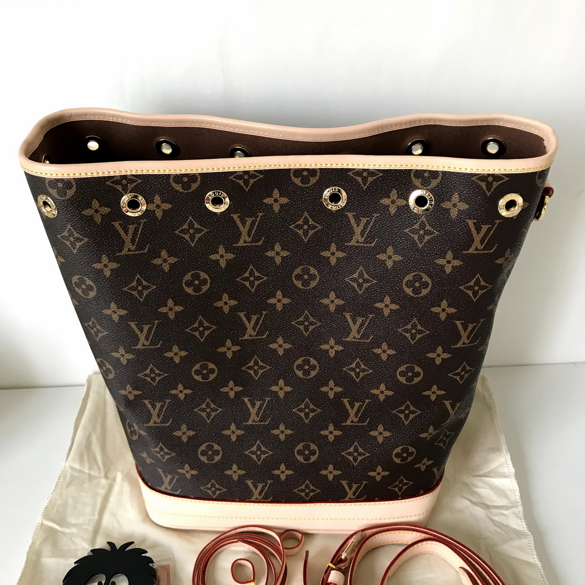 M42224 NOÉ,   Louis Vuitton LV WOMEN - Handbags - Shoulder and Cross Body Bags