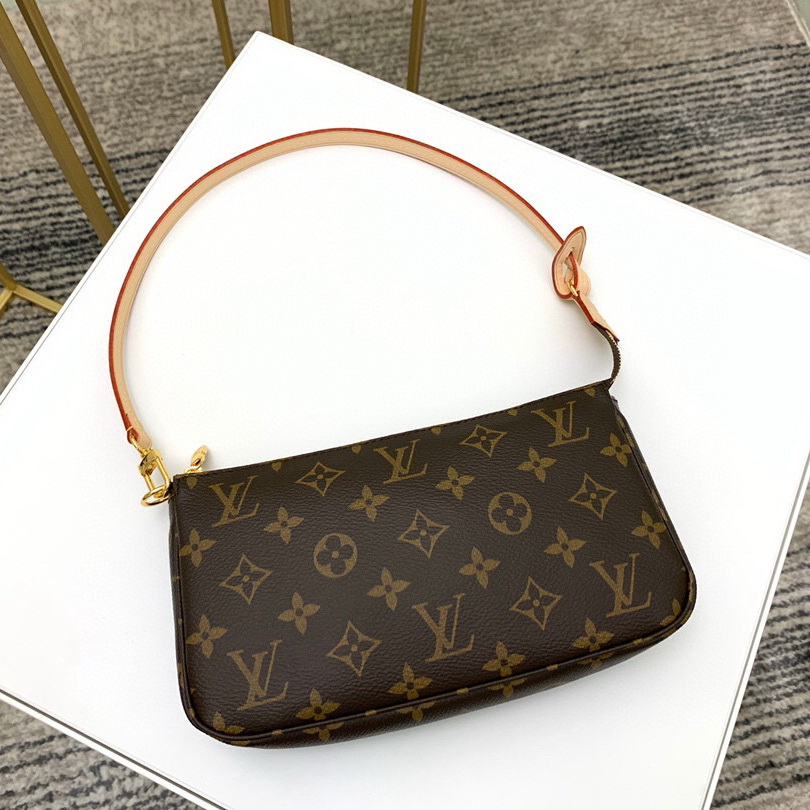 M40712 POCHETTE ACCESSOIRES, Louis Vuitton LV Chain Bags and Clutches