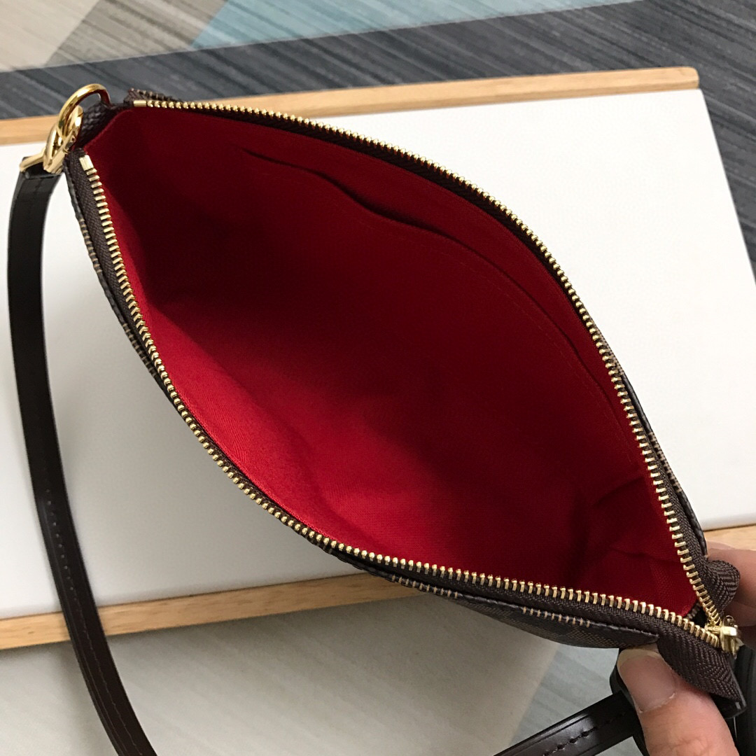 N41712 POCHETTE ACCESSOIRES, Louis Vuitton LV Chain Bags and Clutches