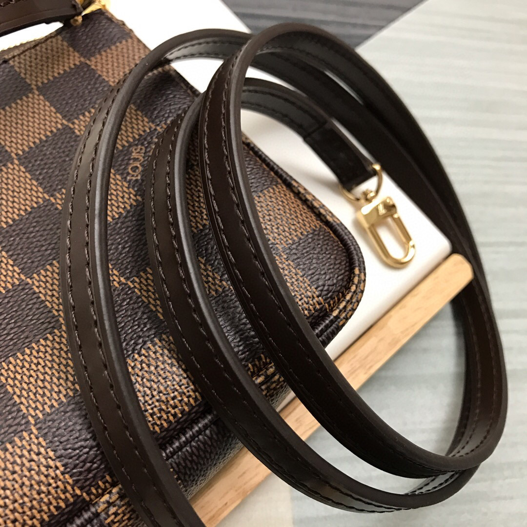 N41712 POCHETTE ACCESSOIRES, Louis Vuitton LV Chain Bags and Clutches