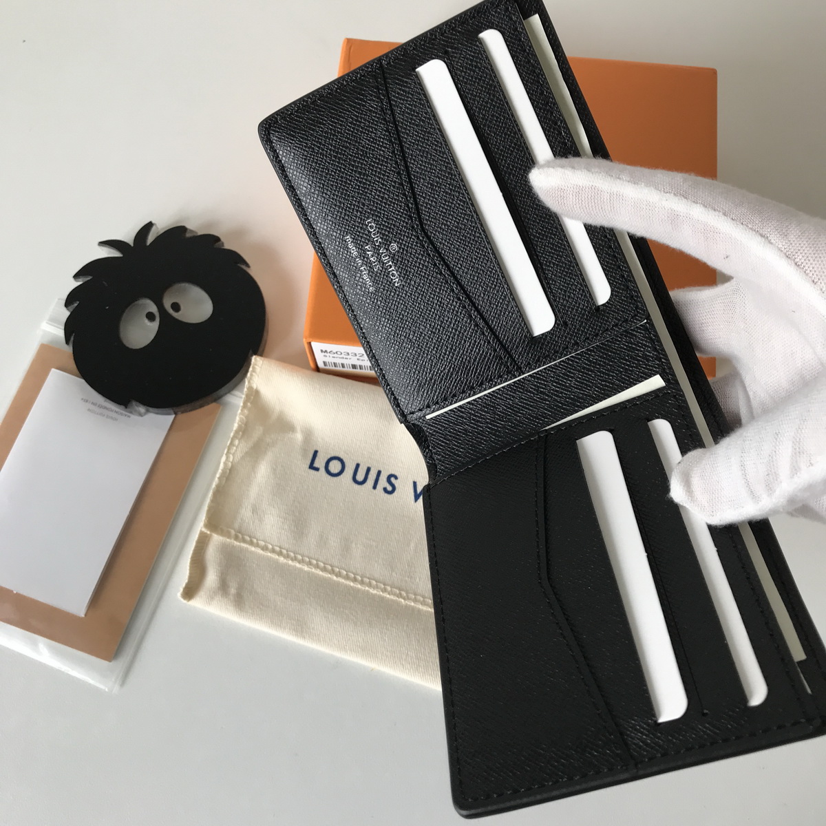 M60332 SLENDER WALLET, Louis Vuitton LV
