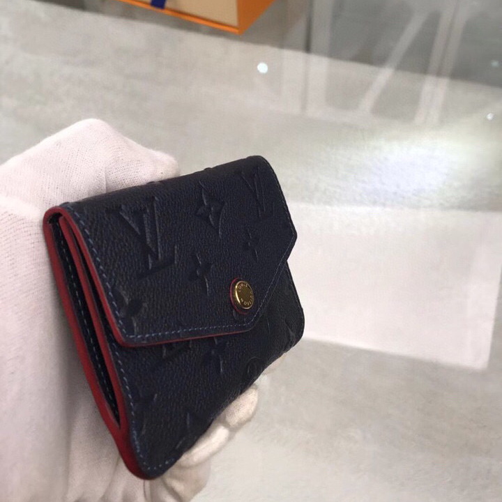 M62017 LOUIS VUITTON LV KEY POUCH
