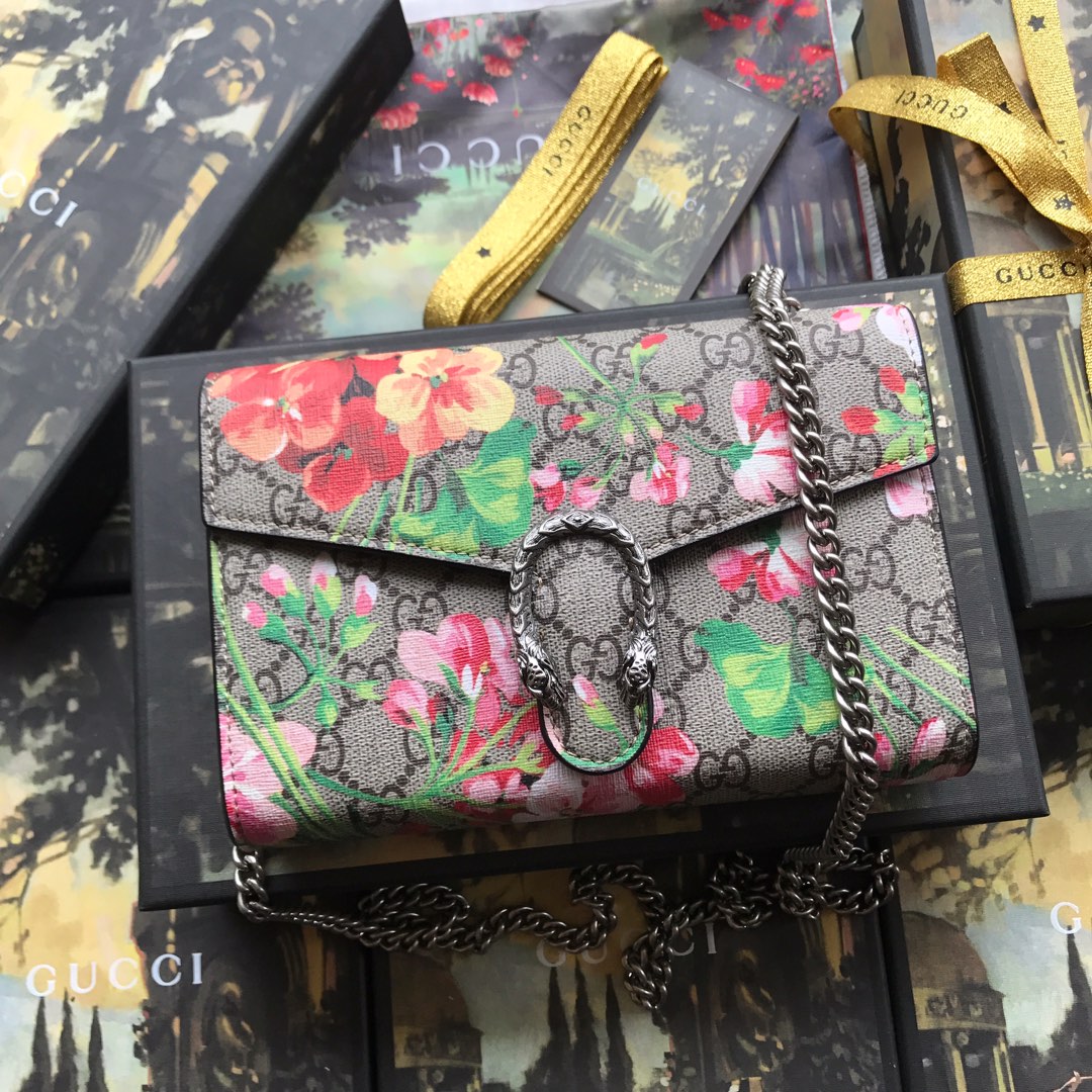 401231 Dionysus GG Supreme chain wallet, GUCCI Chain Wallets for Women
