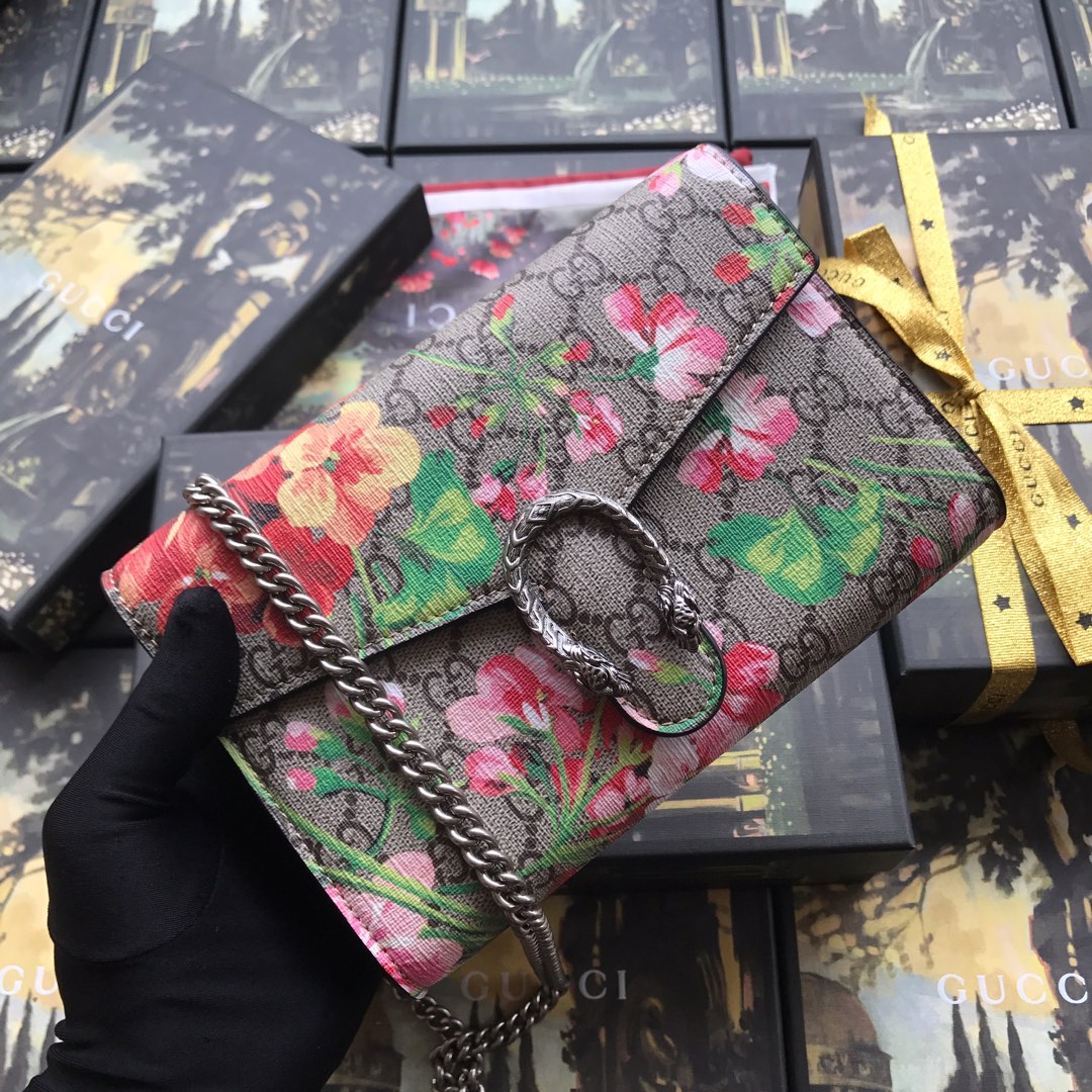 401231 Dionysus GG Supreme chain wallet, GUCCI Chain Wallets for Women