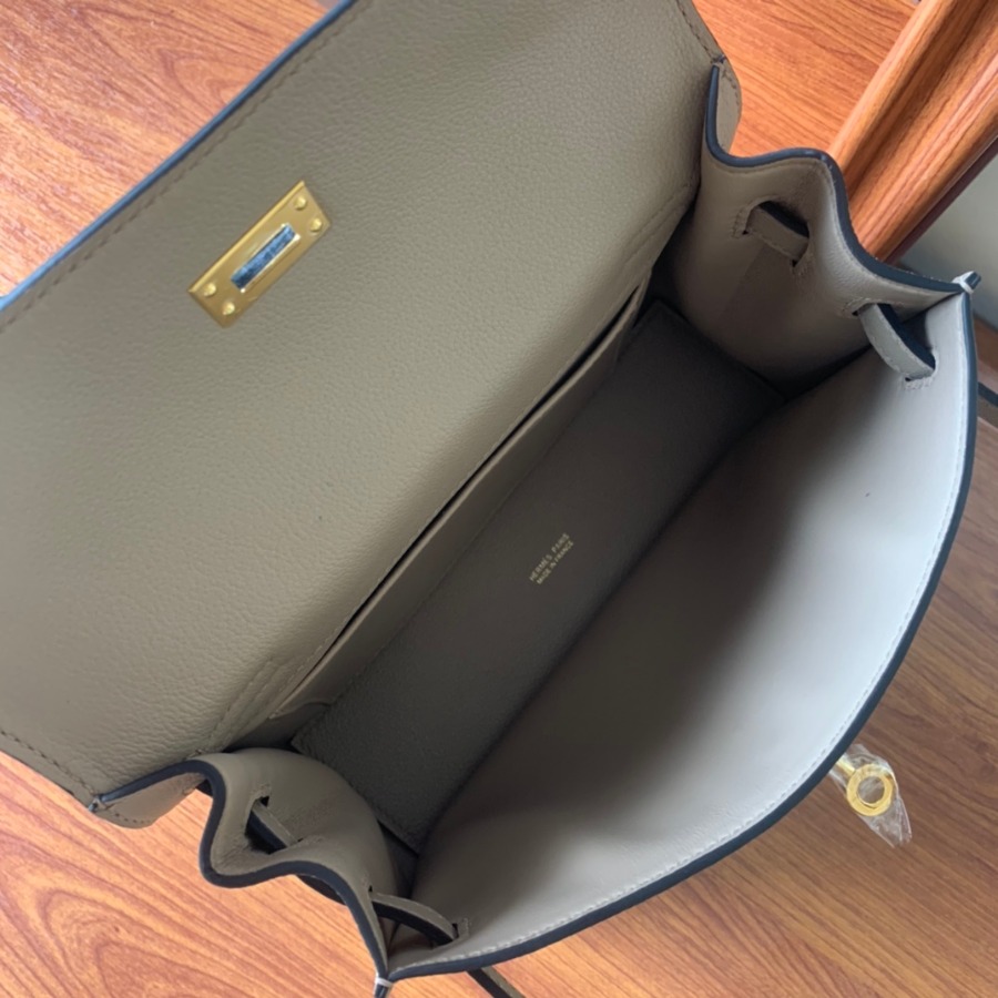 Kelly Dance 22cm Ever Color clutch, Hermes
