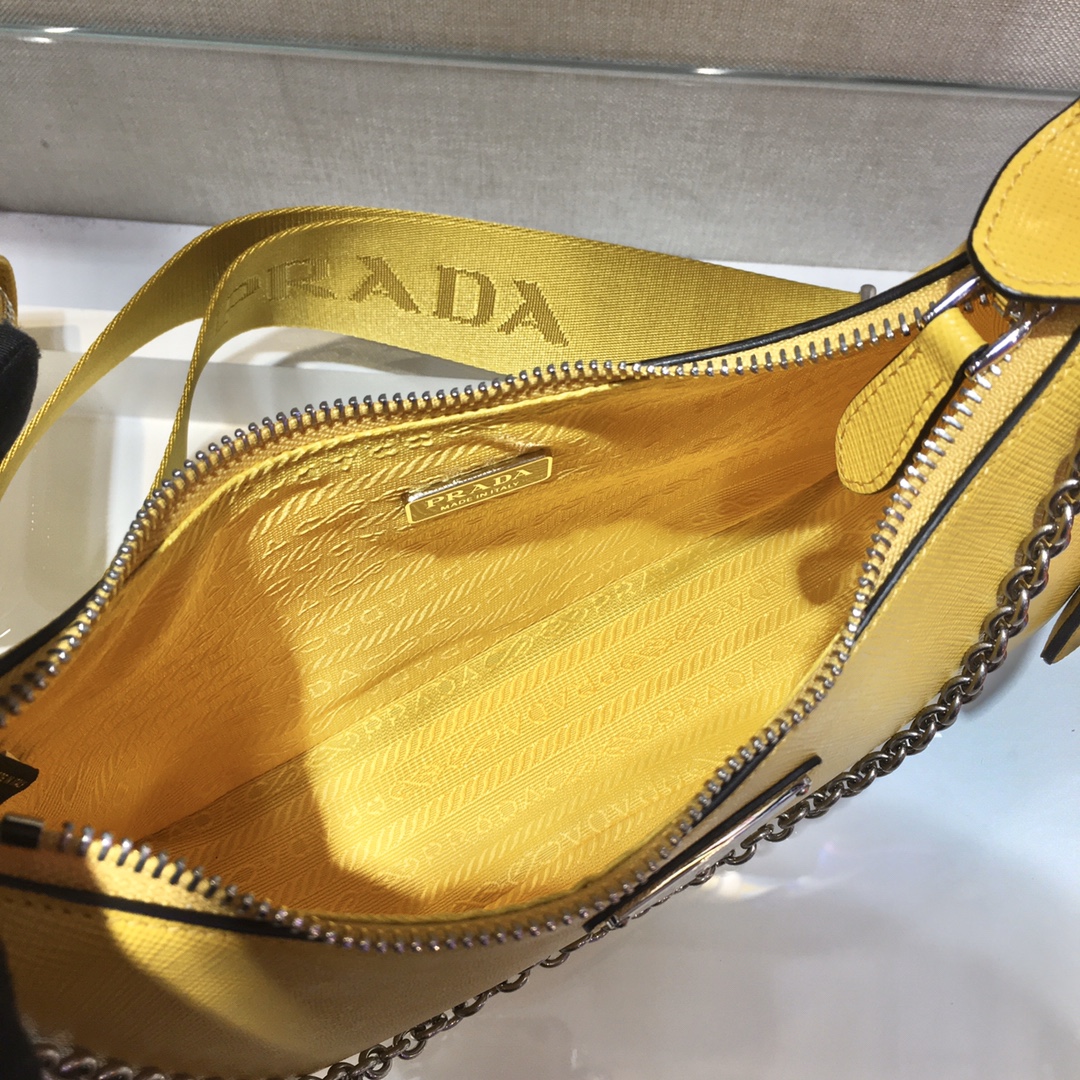 1BH204 Prada Re-Edition 2005 Saffiano leather bag