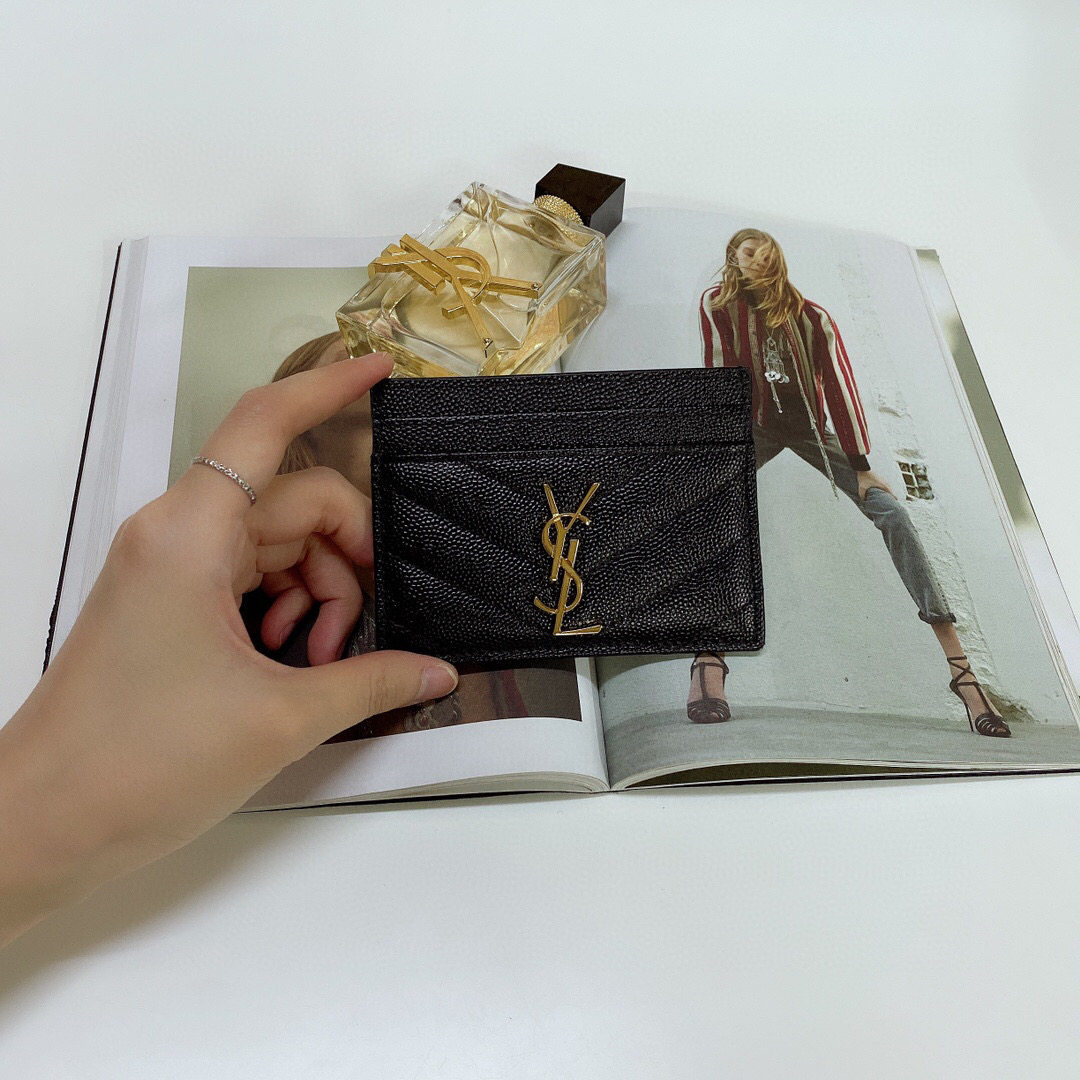 YSL Saint Laurent, 423291, MONOGRAM CREDIT CARD CASE IN GRAIN DE POUDRE TEXTURED MATELASSÉ LEATHER