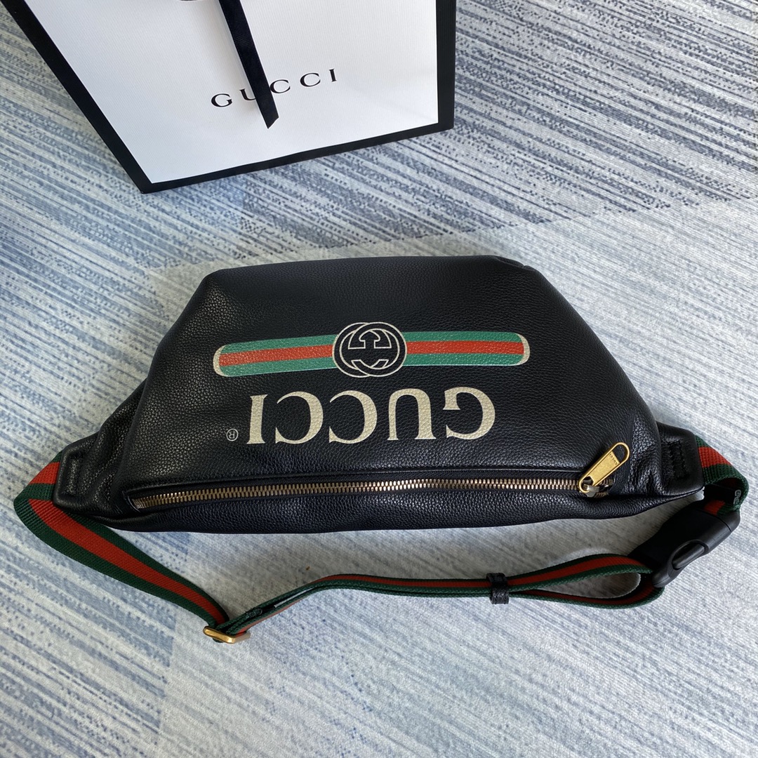 GUCCI Gucci Print leather belt bag, 493869 