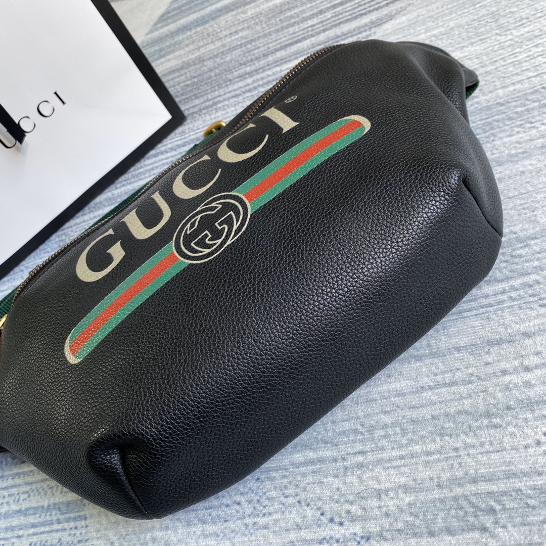 GUCCI Gucci Print leather belt bag, 493869 