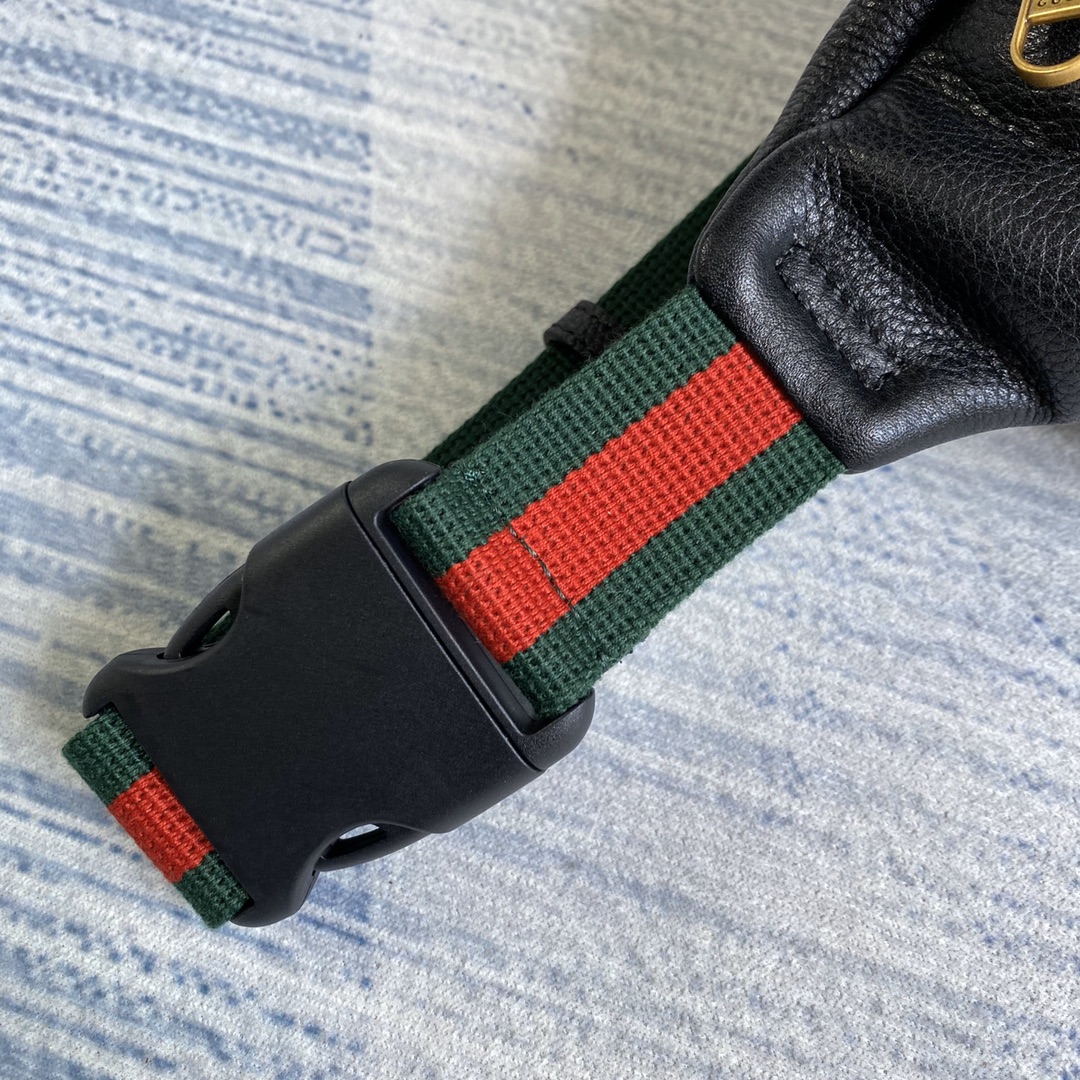 GUCCI Gucci Print leather belt bag, 493869 