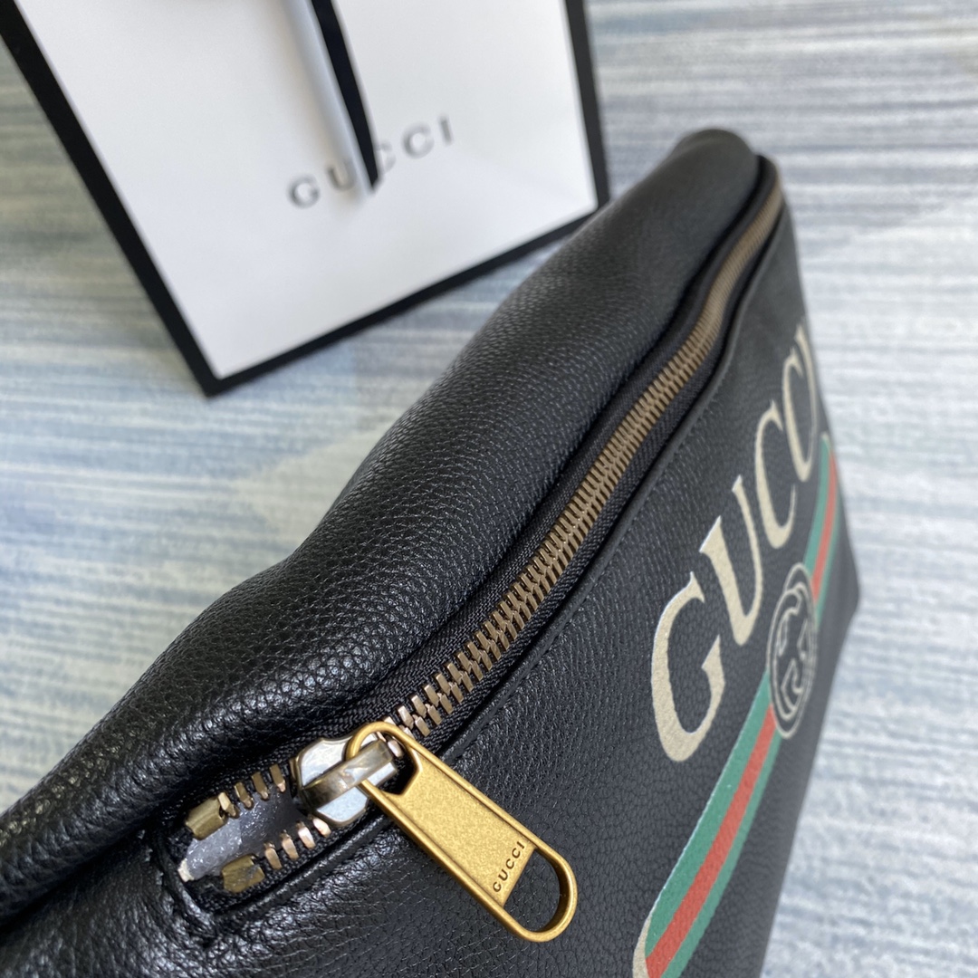 GUCCI Gucci Print leather belt bag, 493869 