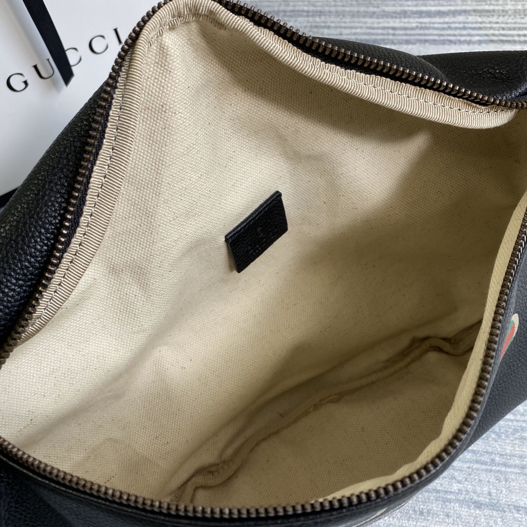 GUCCI Gucci Print leather belt bag, 493869 