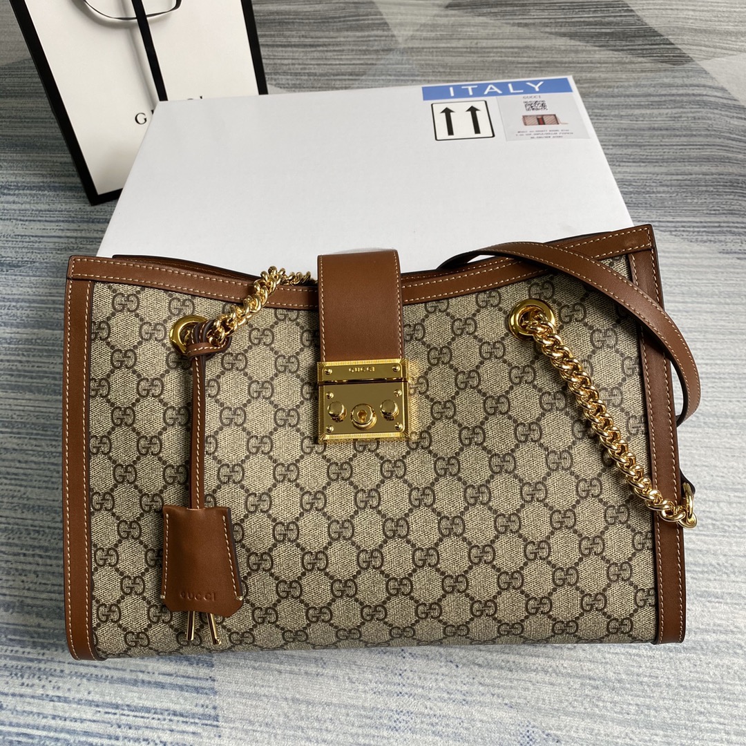 479197 Padlock medium GG shoulder bag GUCCI