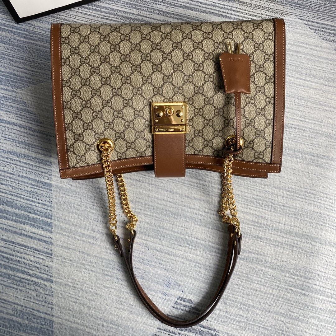 479197 Padlock medium GG shoulder bag GUCCI
