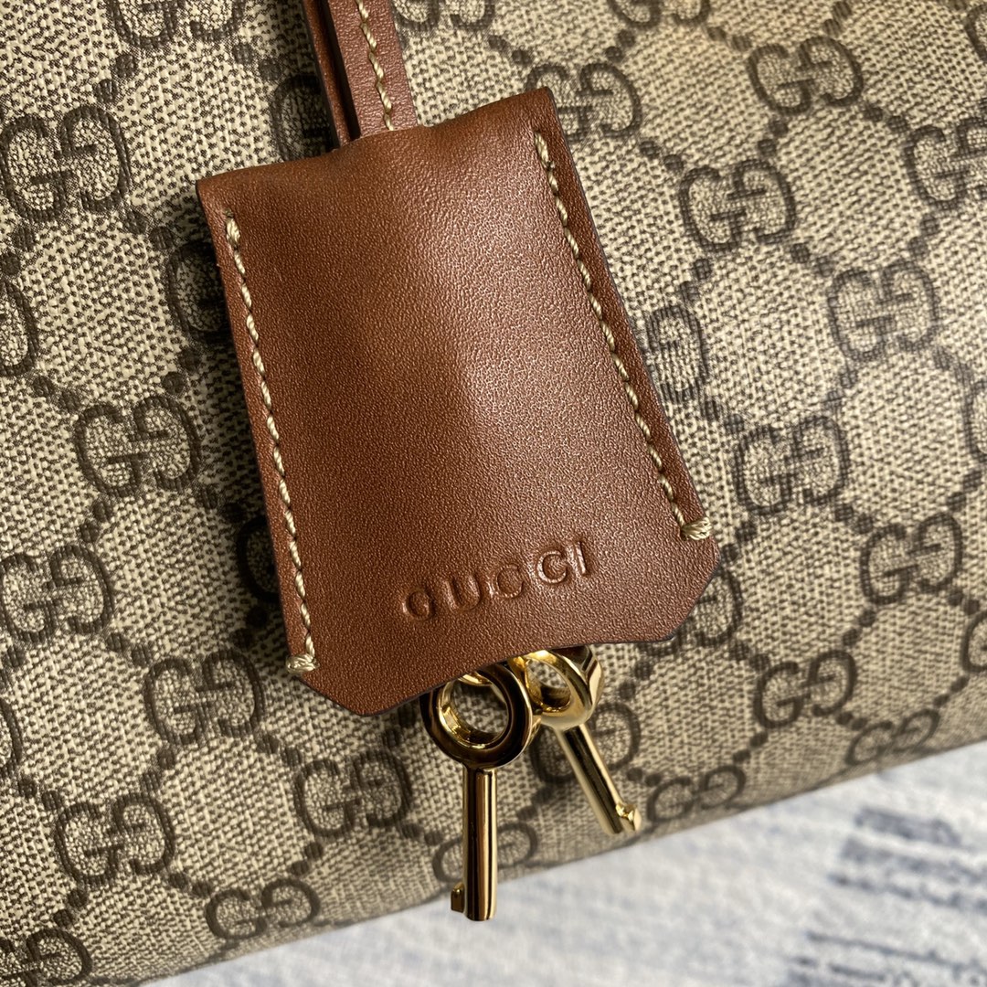 479197 Padlock medium GG shoulder bag GUCCI