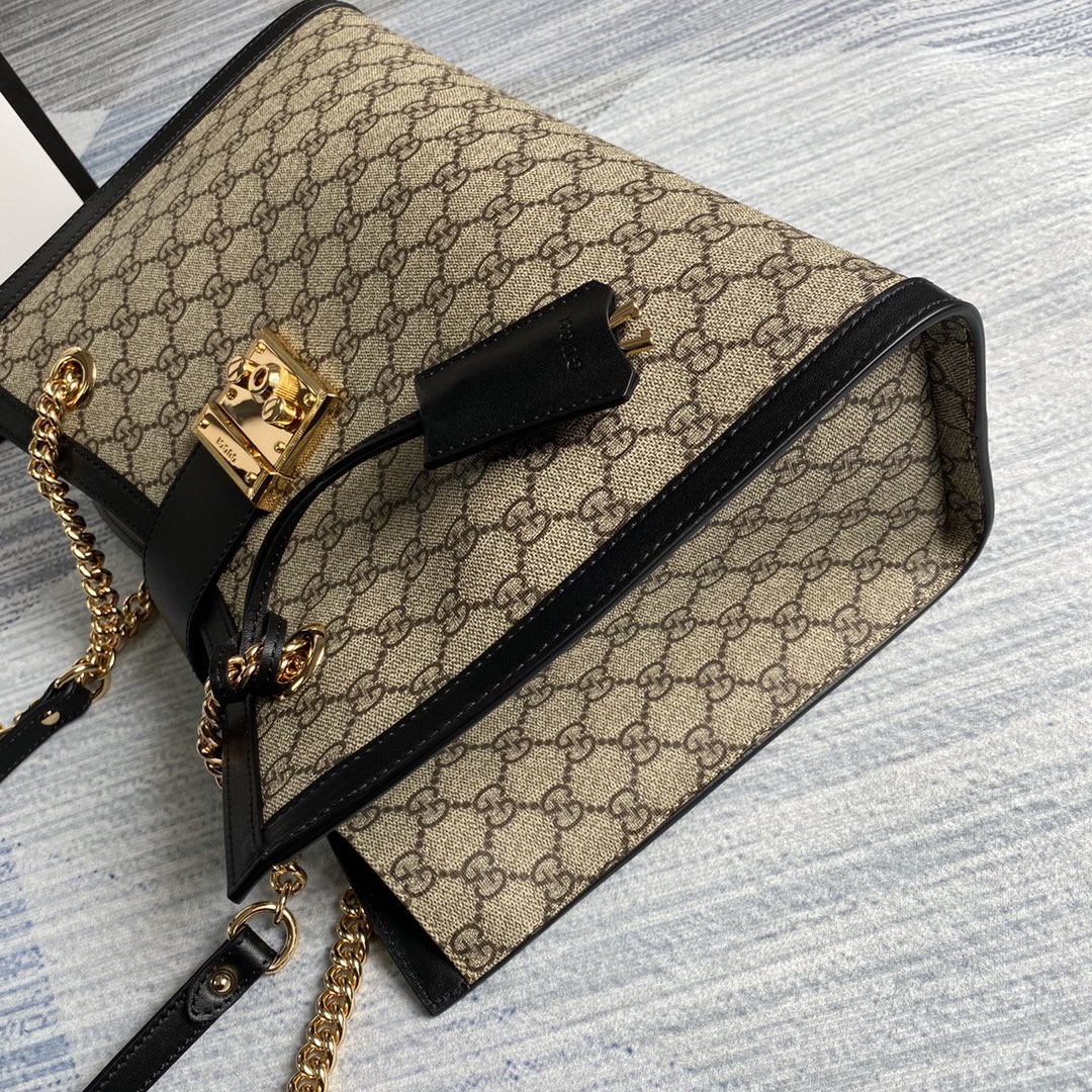 479197 Padlock medium GG shoulder bag GUCCI