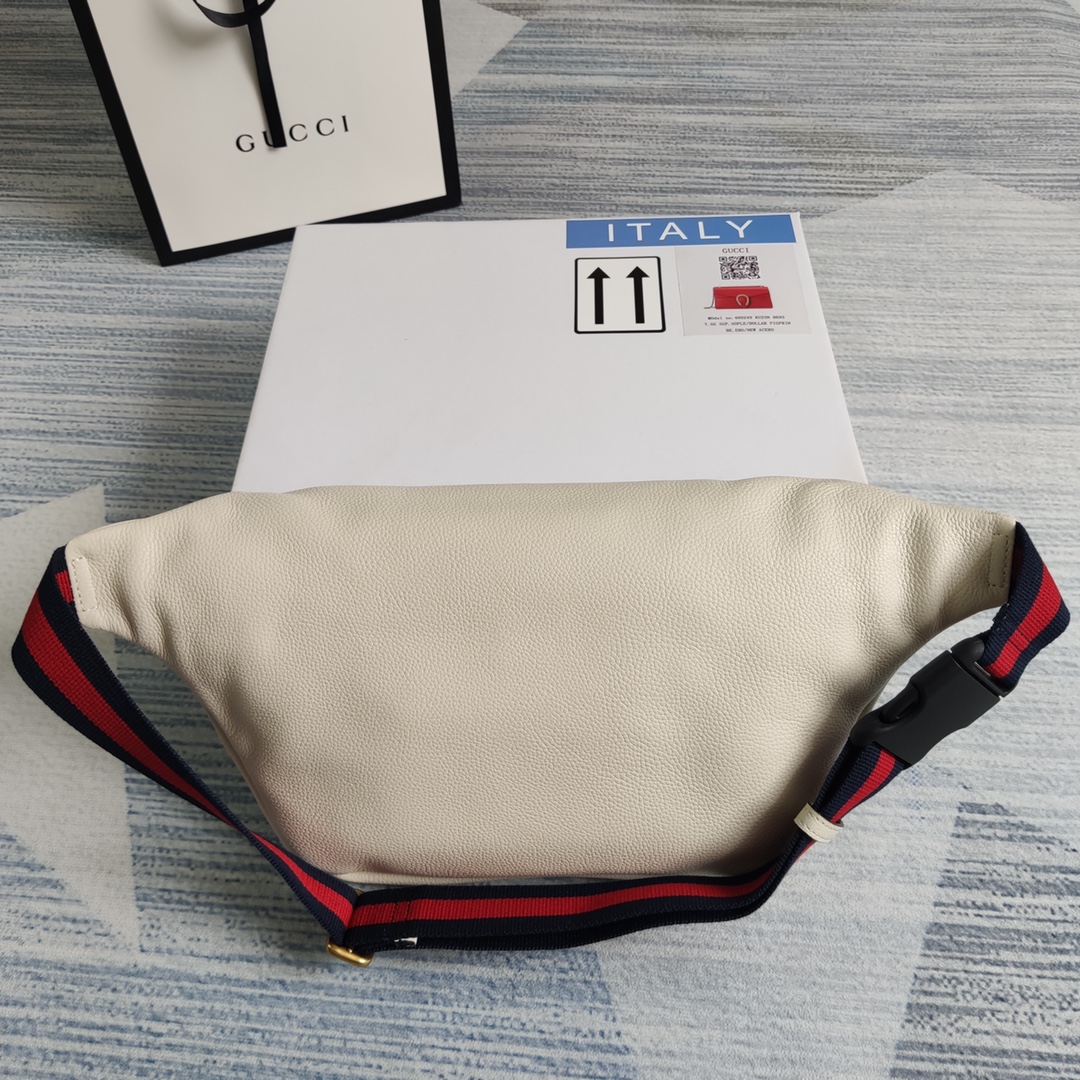 GUCCI Gucci Print leather belt bag, 493869 