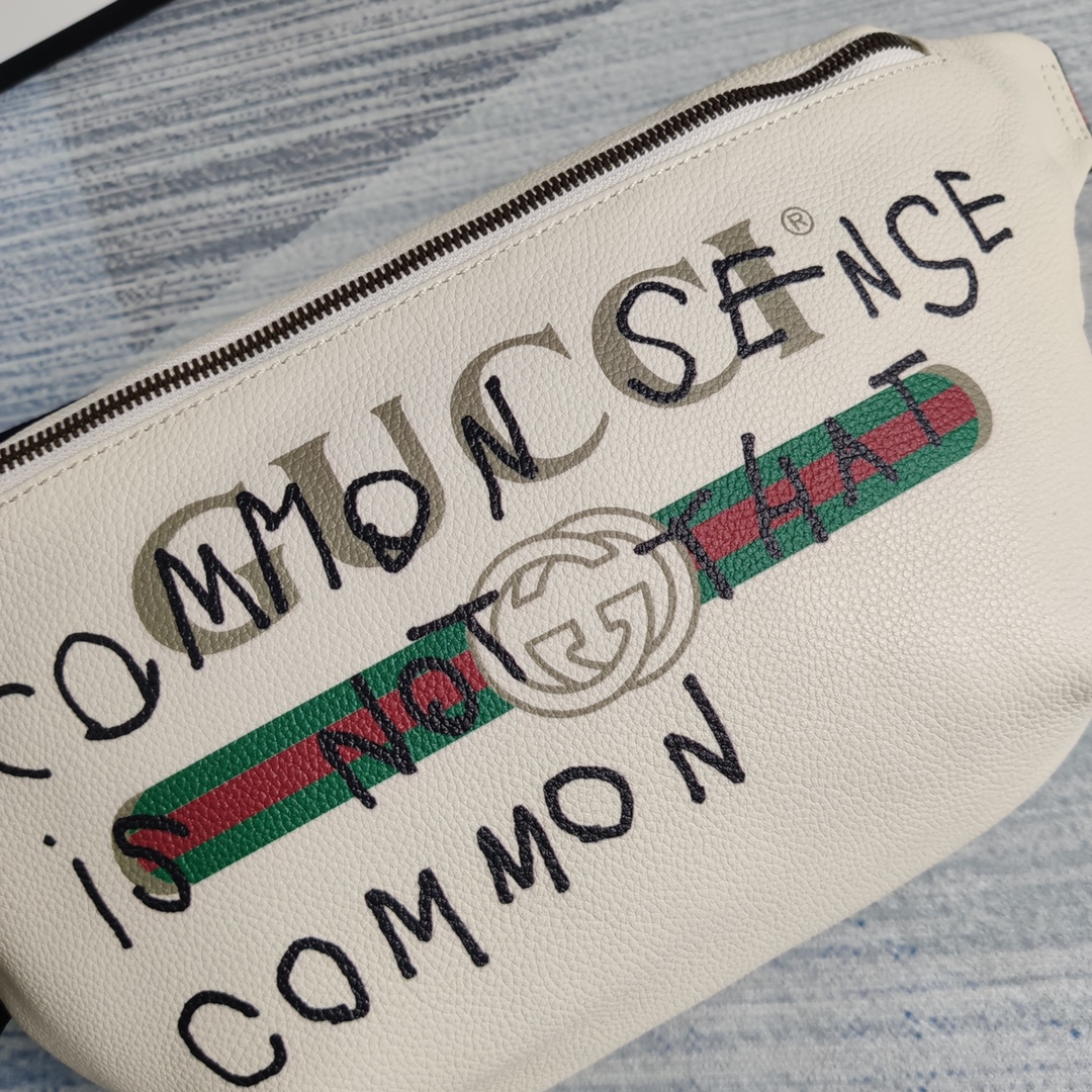 GUCCI Gucci Print leather belt bag, 493869 