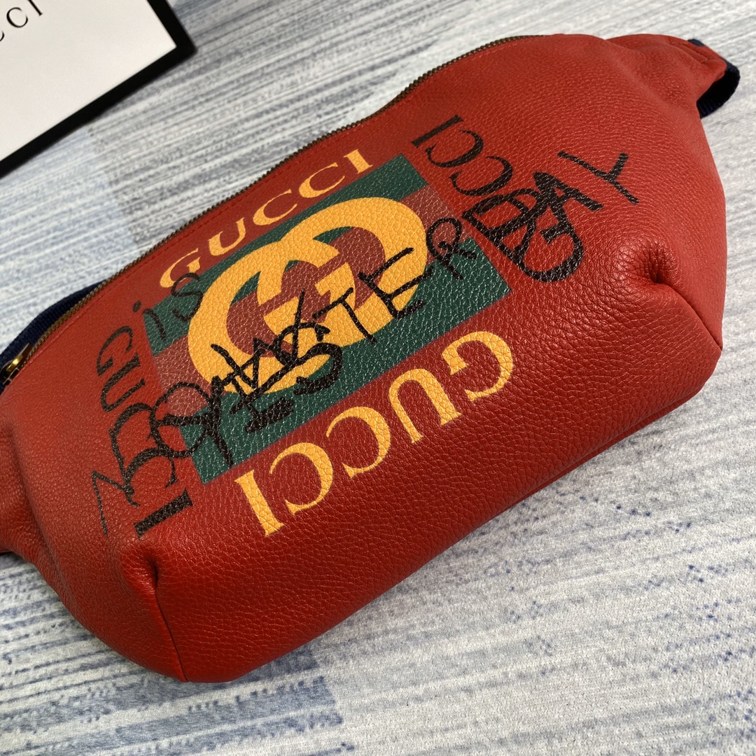 GUCCI Gucci Print leather belt bag, 493869 
