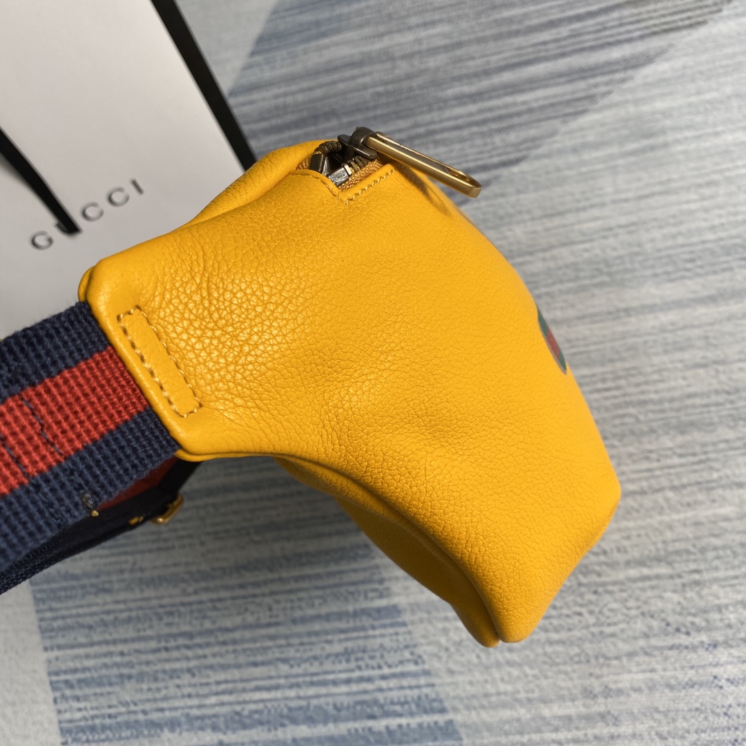 GUCCI Gucci Print leather belt bag, 493869