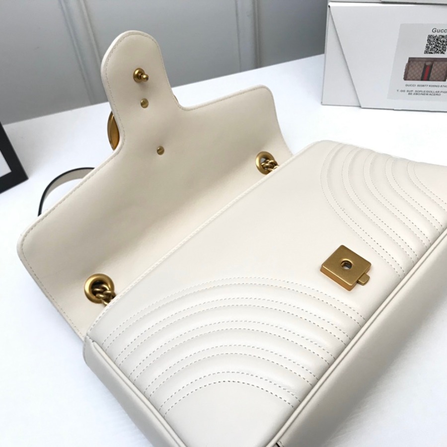 443496 GG Marmont medium matelassé shoulder bag, GUCCI